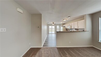 410 Warrior Ct, Sheridan, IN 46069 - photo 3