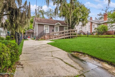2911 Oak St, Jacksonville, FL 32205 - photo 2