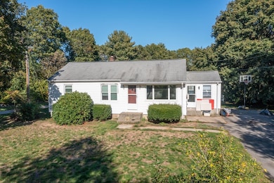 150 Gilbert St, Mansfield, MA 02048 - photo 2