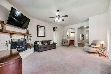 285 Orbit Dr, Lavon, TX 75166 - photo 2