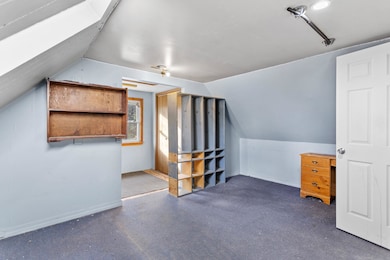 128 Roberts Hill Rd, Claremont, NH 03743 - photo 6