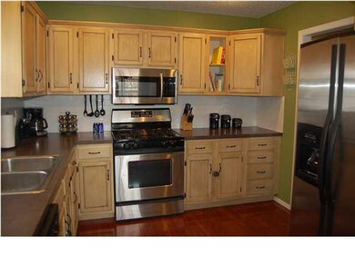 Beautifully done kitchen will stainless appliances