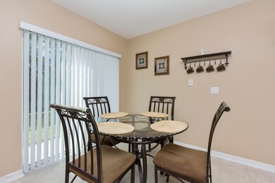 10511 Maidstone Cove Dr, Jacksonville, FL 32218 - photo 2