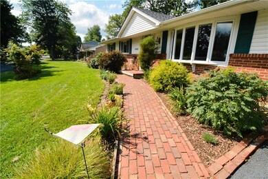 1448 Walnut Ln, Macungie, PA 18062 - photo 4