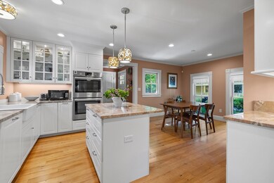 13 Bedford St, Lexington, MA 02420 - photo 6