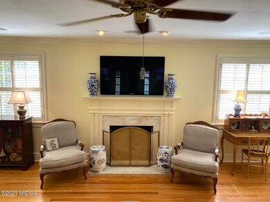 1 of 4 Fireplaces