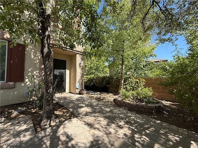 2019 Suzy Nagle Ave, Las Vegas, NV 89106 - photo 5