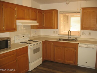 3506 Cadmium Kitchen