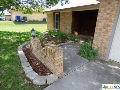 2324 Whitney Dr, Copperas Cove, TX 76522 - photo 3