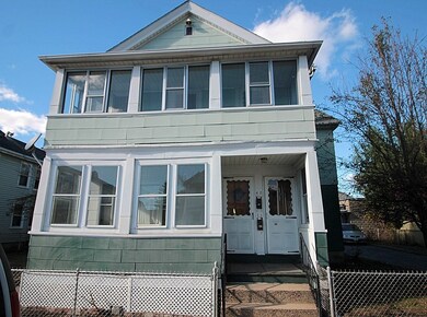 42 Fremont St, Springfield, MA 01105 - photo 2