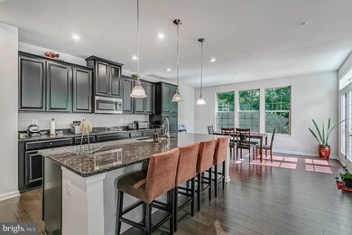 3700 Chancelsors Dr, Upper Marlboro, MD 20772 - photo 4