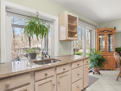 290 Salem Rd, Pound Ridge, NY 10576 - photo 5