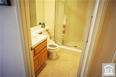 Bathroom downstairs