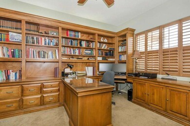 Office w built-ins