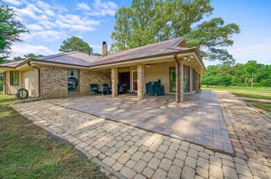352 NORTH LOOP ROAD