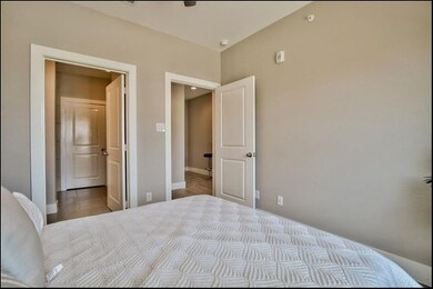 13609 Pinnacle Cir W unit 1102, Euless, TX 76040 - photo 4