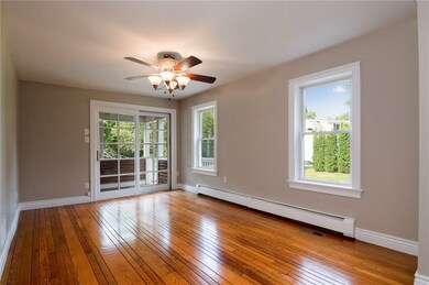 811 Pound Hill Rd, North Smithfield, RI 02896 - photo 7