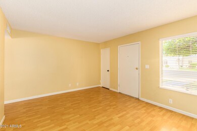 622 N Lesueur Cir, Mesa, AZ 85203 - photo 6