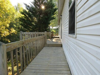 REAR DECK