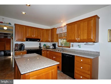 45 Rim View Ln, Reading, PA 19607 - photo 7