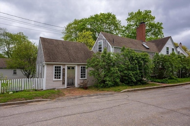 126-27 Summer St-126