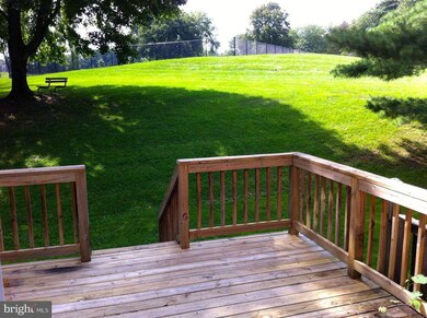 9003 Lambskin Ln, Columbia, MD 21045 - photo 5