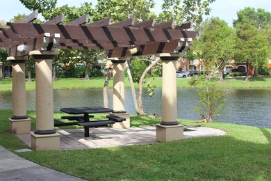 4197 N Haverhill Rd unit 204, West Palm Beach, FL 33417 - photo 7