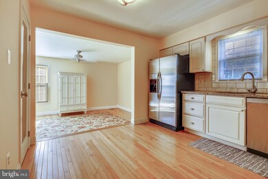 1636 Stowe Rd, Reston, VA 20194 - photo 6