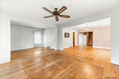 709 Cramer Ave, Schenectady, NY 12306 - photo 4