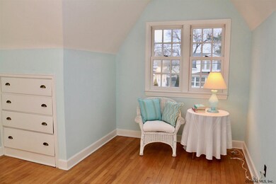 262 Whitehall Rd, Albany, NY 12209 - photo 6