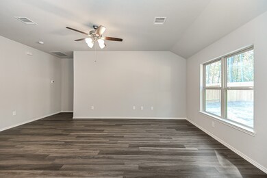 10049 Oakland Hills Dr, Cleveland, TX 77327 - photo 4