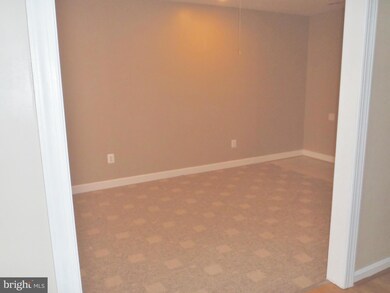 2066 Red Spruce Ct, Bryans Road, MD 20616 - photo 5