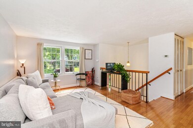 7119 Smooth Path, Columbia, MD 21045 - photo 5