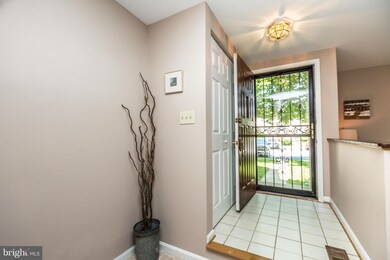 17 Faraday Dr, Lutherville Timonium, MD 21093 - photo 2
