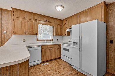 1232 Appaloosa Trail, Asheboro, NC 27205 - photo 7