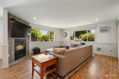 10829 1st Ave SE, Everett, WA 98208 - photo 5