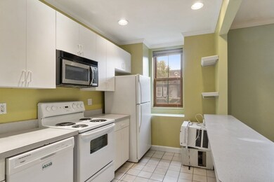 99 E Brookline St unit 4, Boston, MA 02118 - photo 6
