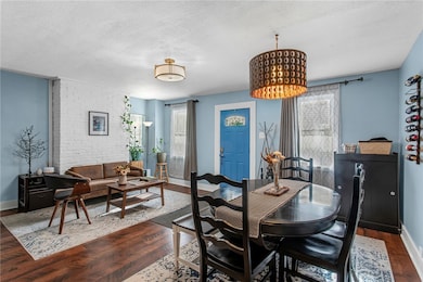 2709 Larkins Way, Pittsburgh, PA 15203 - photo 3