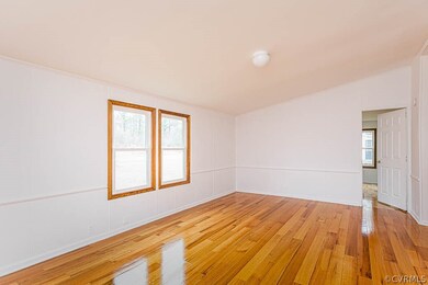 4314 Howerton Rd, Dunnsville, VA 22454 - photo 7