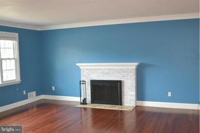 5200 Lindsay St, Fairfax, VA 22032 - photo 3