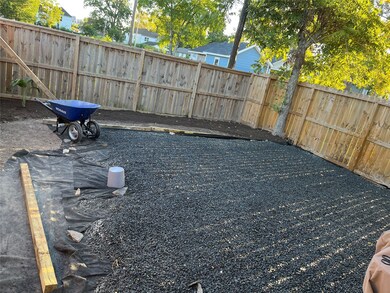 218 E 32nd St, Houston, TX 77018 - photo 5