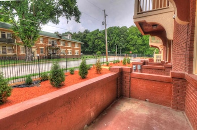 528 E Parkway N unit 15, Memphis, TN 38112 - photo 3