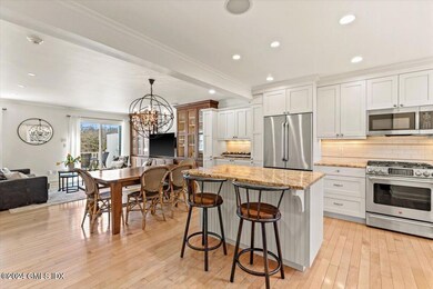 99 Greenwich Hills Dr, Greenwich, CT 06831 - photo 3