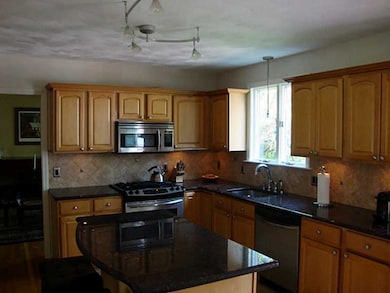 7 Douglas Dr, Cumberland, RI 02864 - photo 7