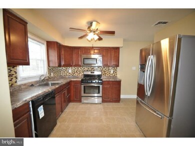 1423 Colwell Ln, Conshohocken, PA 19428 - photo 3