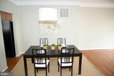 42693 Sandman Terrace, Chantilly, VA 20152 - photo 5