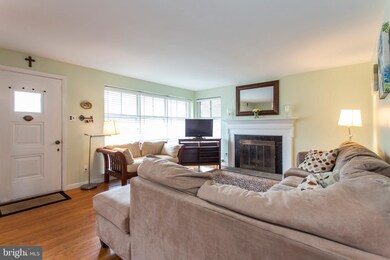 1812 Earlington Rd, Havertown, PA 19083 - photo 6