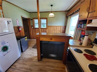 128 Meadville St, Edinboro, PA 16412 - photo 6