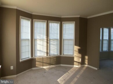 4490 Greensburg Rd, Martinsburg, WV 25404 - photo 4