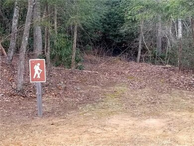 Amenities: Hiking Trails